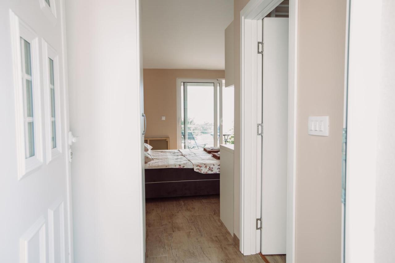 Apartmani Peko Kotor Luaran gambar