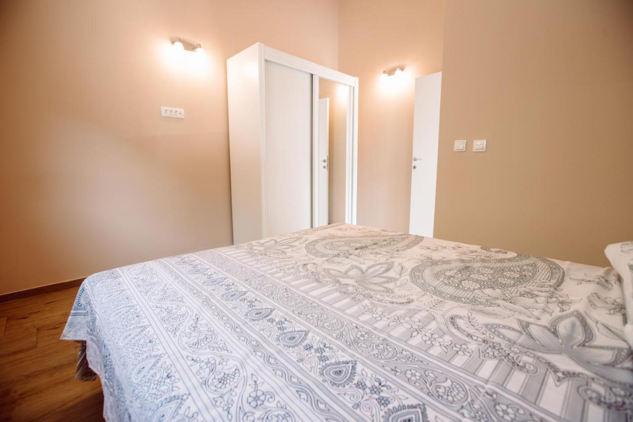 Apartmani Peko Kotor Luaran gambar