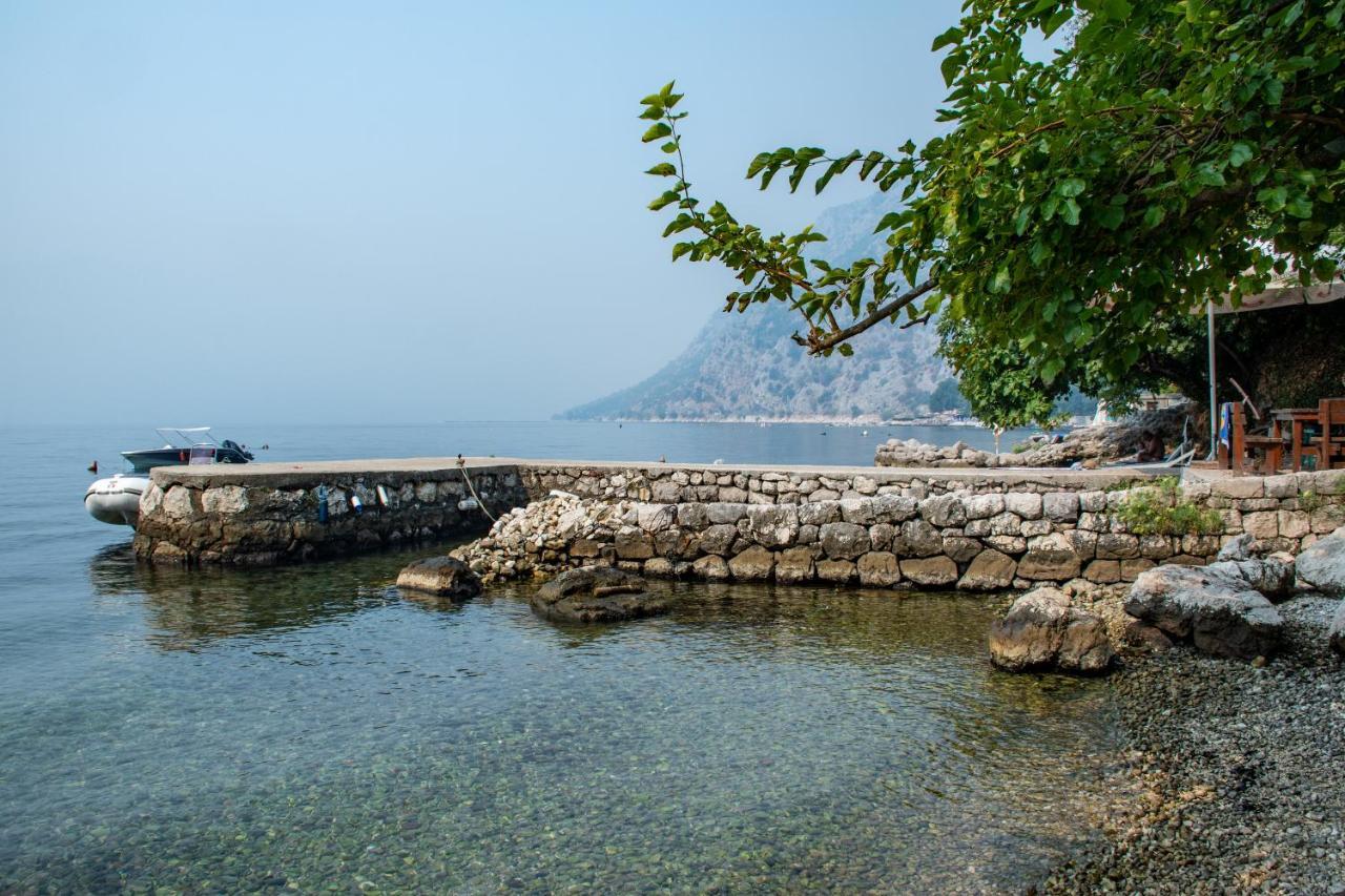 Apartmani Peko Kotor Luaran gambar