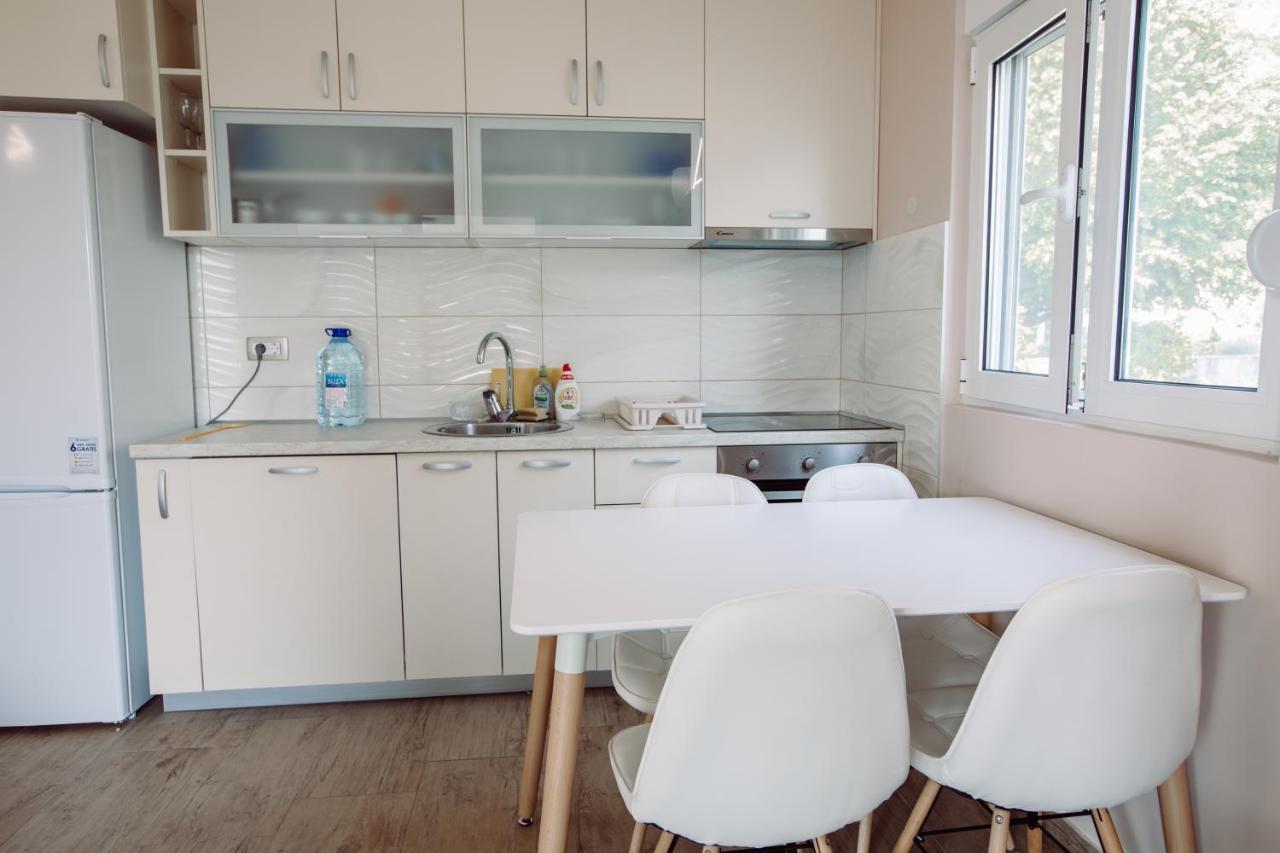 Apartmani Peko Kotor Luaran gambar